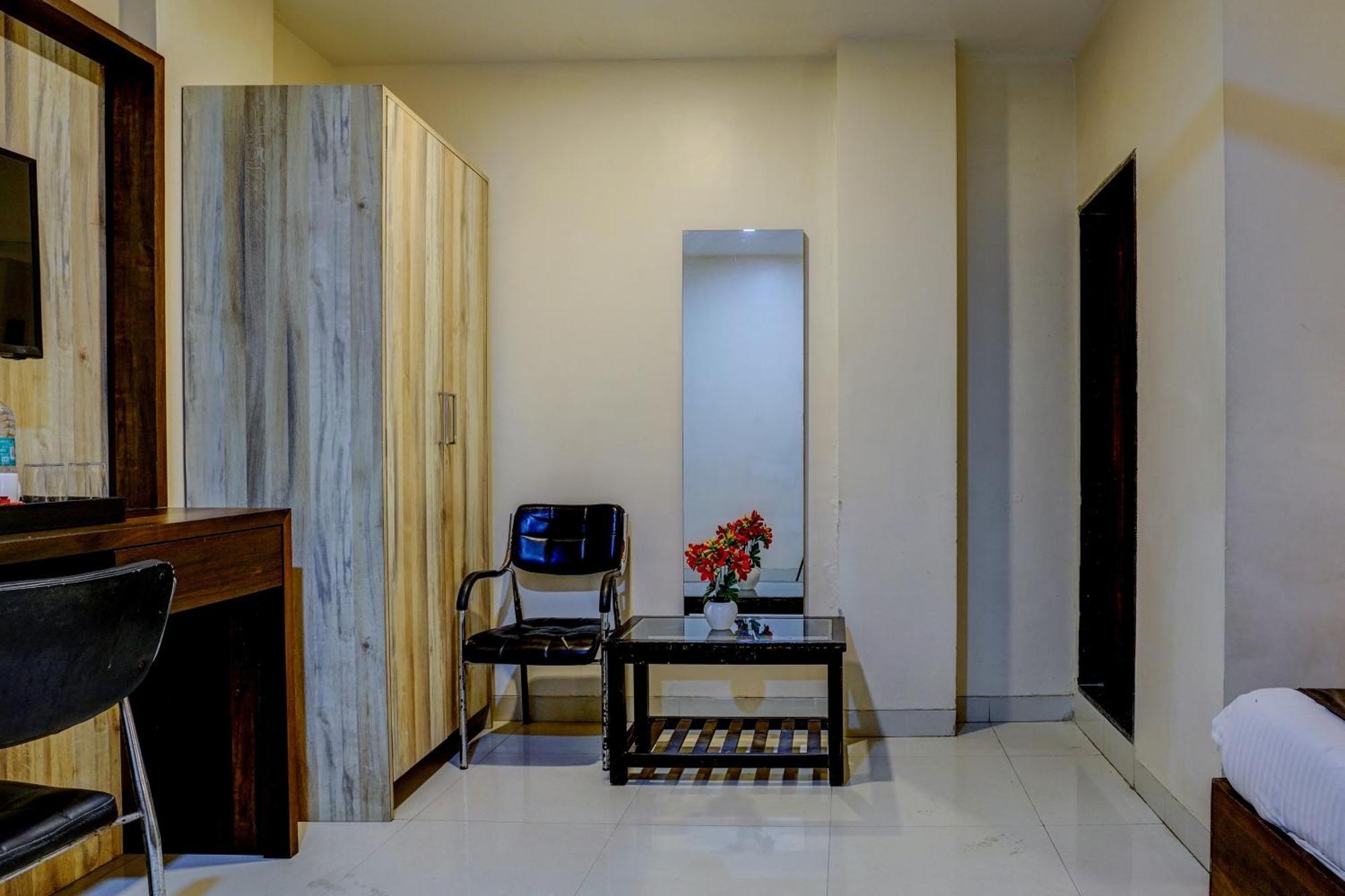 Hotel O Aishwarya Service Apartment Turambhe Екстериор снимка